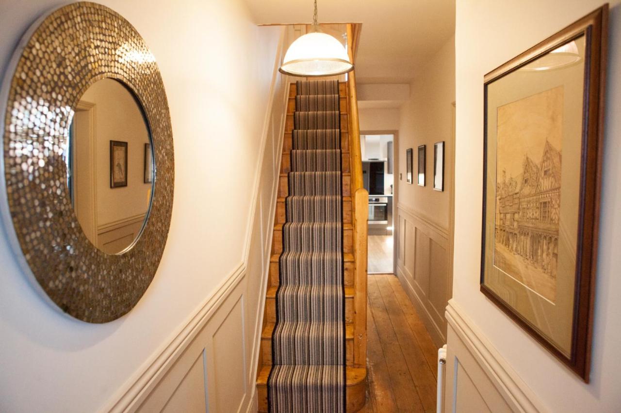 Shrewsbury Townhouse - Free Parking Villa Exterior photo
